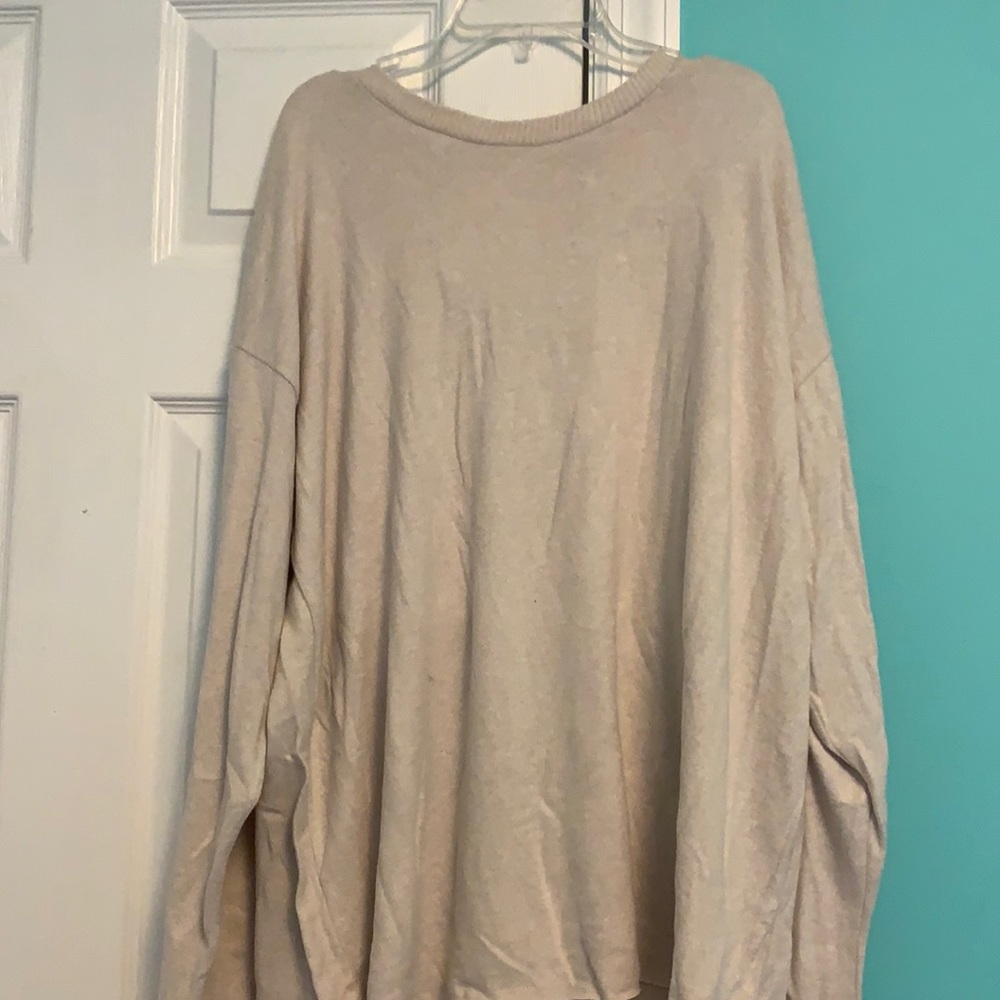 american eagle cream sweater XL